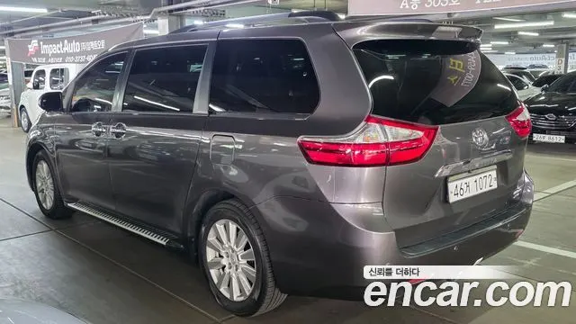 TOYOTA SIENNA 2017 — 144 100 км, серый, Корея — под ключ — фото 2