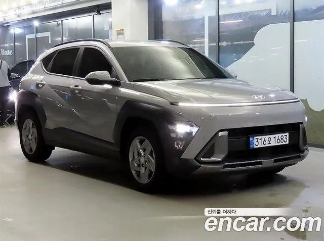 HYUNDAI KONA HYBRID 2026 — 24 201 км, серебристо-серый, Корея — под ключ — фото 1