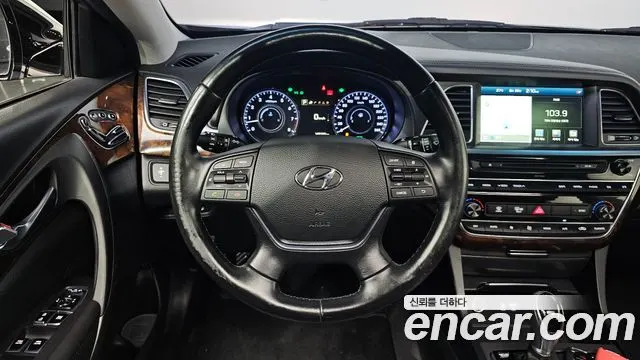 HYUNDAI ASLAN 2015 — 148 162 км, серебристо-серый, Корея — под ключ — фото 12