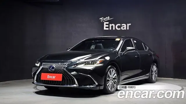 LEXUS ES300H — из Кореи под ключ