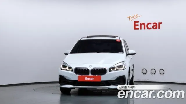 BMW 2 SERIES ACTIVE TOURER 2019 — 58 286 км, белый, Корея — под ключ — фото 3