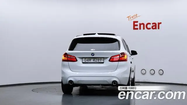 BMW 2 SERIES ACTIVE TOURER 2019 — 58 286 км, белый, Корея — под ключ — фото 4