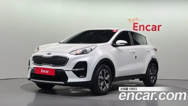 KIA SPORTAGE THE BOLD 2019 — 96 845 км, белый, Корея — под ключ — фото 1
