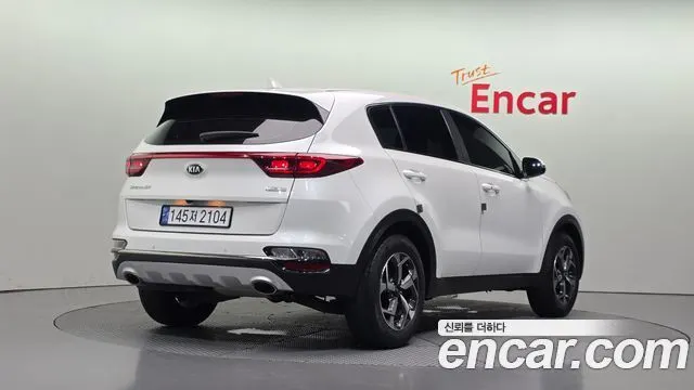 KIA SPORTAGE THE BOLD 2019 — 96 845 км, белый, Корея — под ключ — фото 2