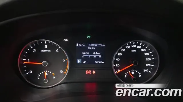 KIA SPORTAGE THE BOLD 2019 — 96 845 км, белый, Корея — под ключ — фото 8