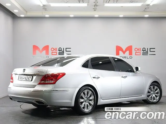 HYUNDAI EQUUS 2010 — 70 765 км, серебристо-серый, Корея — под ключ — фото 4