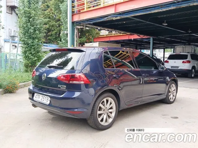 VOLKSWAGEN GOLF 2014 — 129 000 км, синий, Корея — под ключ — фото 4