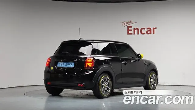 MINI COOPER ELECTRIC — из Кореи под ключ