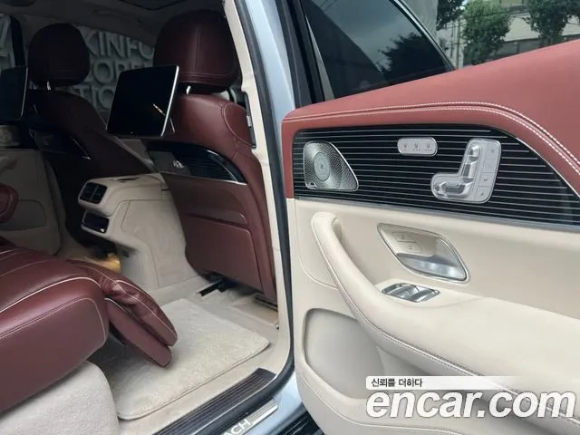 MERCEDES-BENZ GLS-CLASS X167 2023 — 70 000 км, серебристый, Корея — под ключ — фото 8