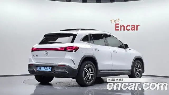 MERCEDES-BENZ EQA H243 2022