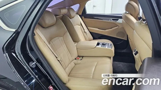 HYUNDAI GENESIS DH 2016 — 190 480 км, чёрный, Корея — под ключ — фото 11