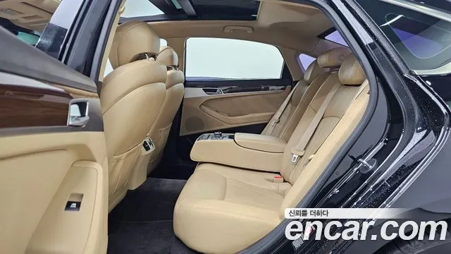HYUNDAI GENESIS DH 2016 — 190 480 км, чёрный, Корея — под ключ — фото 12