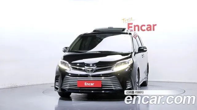 TOYOTA SIENNA 2018 — 89 485 км, чёрный, Корея — под ключ — фото 3