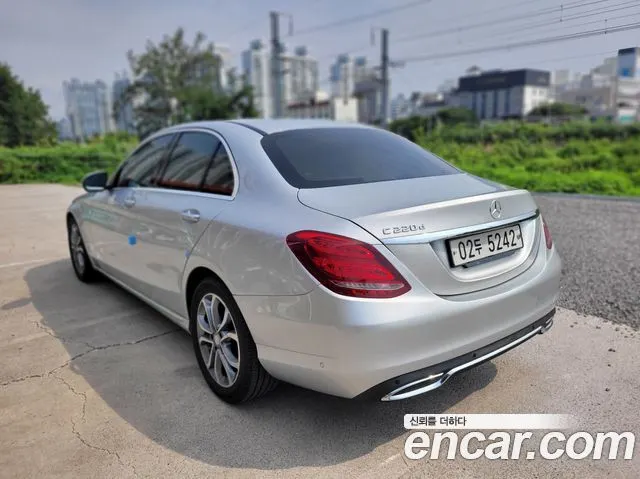 MERCEDES-BENZ C-CLASS W205 2017 — 107 167 км, серебристо-серый, Корея — под ключ — фото 6