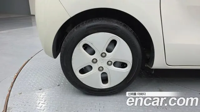 KIA KIA RAY 2023 — 99 361 км, белый-перламутр, Корея — под ключ — фото 5