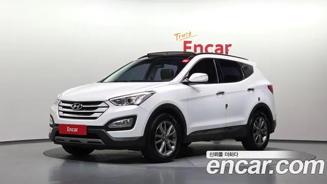 HYUNDAI SANTA FE 2013 — 141 885 км, белый, Корея — под ключ — фото 1