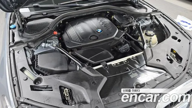 BMW 5 SERIES 2017 — 86 414 км, серебристо-серый, Корея — под ключ — фото 6