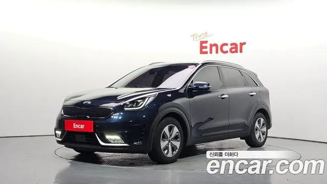 KIA NIRO 2019 — 66 807 км, синий, Корея — под ключ — фото 1