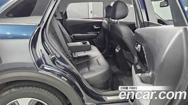 KIA NIRO 2019 — 66 807 км, синий, Корея — под ключ — фото 12