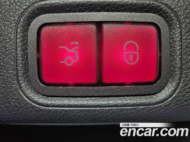 MERCEDES-BENZ E-CLASS W213 2018 — 177 421 км, светло-серебристый, Корея — под ключ — фото 8