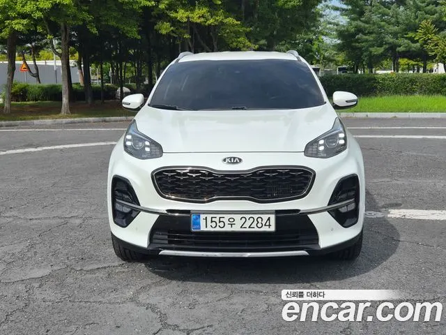 KIA SPORTAGE THE BOLD 2019 — 119 436 км, белый, Корея — под ключ — фото 1