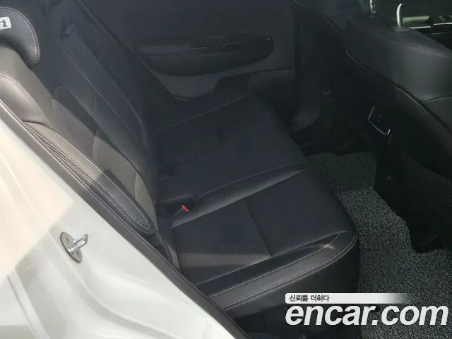 KIA SPORTAGE THE BOLD 2019 — 119 436 км, белый, Корея — под ключ — фото 10