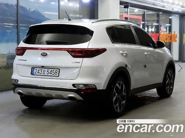 KIA SPORTAGE THE BOLD 2019 — 119 975 км, белый, Корея — под ключ — фото 4