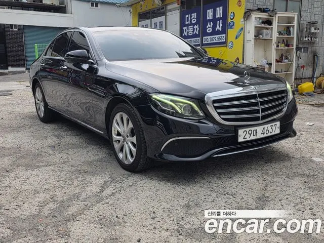 MERCEDES-BENZ E-CLASS W213 2017 — 192 957 км, чёрный, Корея — под ключ — фото 3