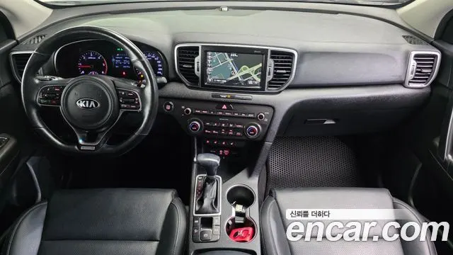 KIA SPORTAGE 2018 — 203 175 км, чёрный, Корея — под ключ — фото 7