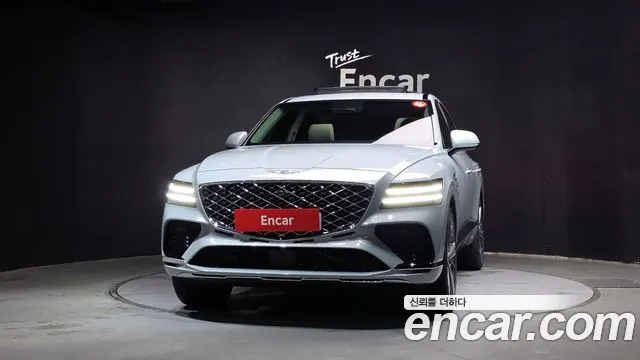 GENESIS GV80 COUPE 2024 — 6 126 км, светло-серебристый, Корея — под ключ — фото 3