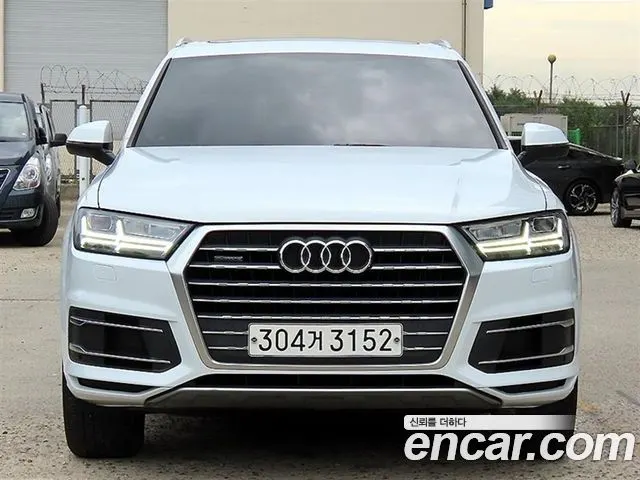 AUDI Q7 2019 — 144 795 км, белый, Корея — под ключ — фото 1