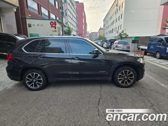 BMW X5 2018 — 290 000 км, чёрный, Корея — под ключ — фото 9