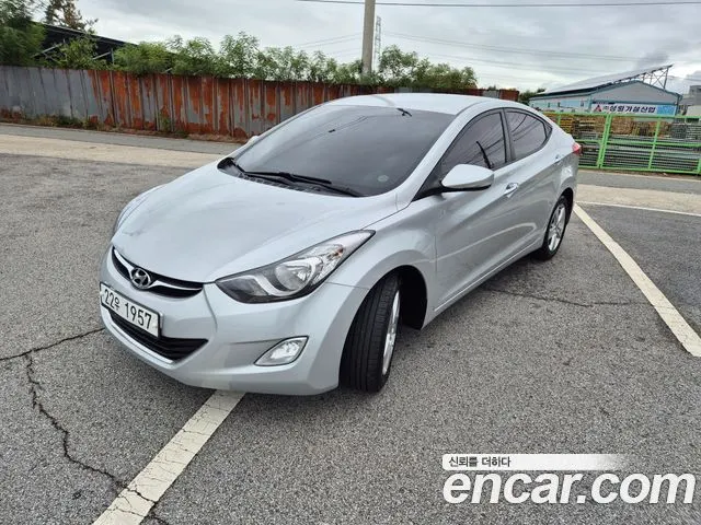 HYUNDAI AVANTE 2014 — 110 466 км, серебристый, Корея — под ключ — фото 3
