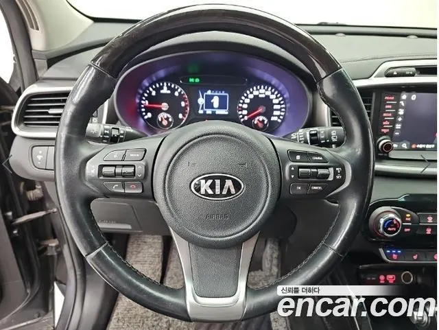 KIA SORENTO 2015 — 200 178 км, серый, Корея — под ключ — фото 9
