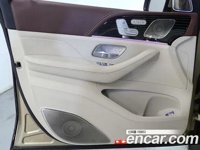 MERCEDES-BENZ GLS-CLASS X167 2024 — 31 500 км, золотистый, Корея — под ключ — фото 9
