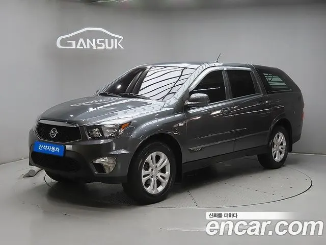 KGM KORANDO SPORTS 2016 — 100 395 км, серый, Корея — под ключ — фото 2
