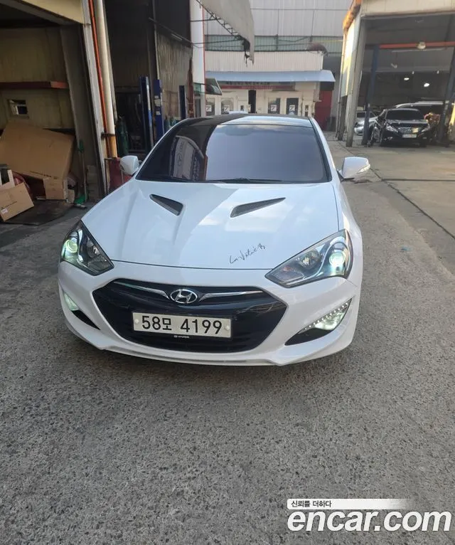 HYUNDAI GENESIS COUPE — из Кореи под ключ