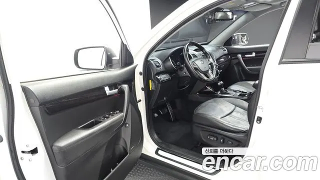 KIA SORENTO R 2014 — 146 440 км, белый, Корея — под ключ — фото 10