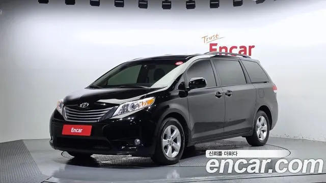 TOYOTA SIENNA — из Кореи под ключ