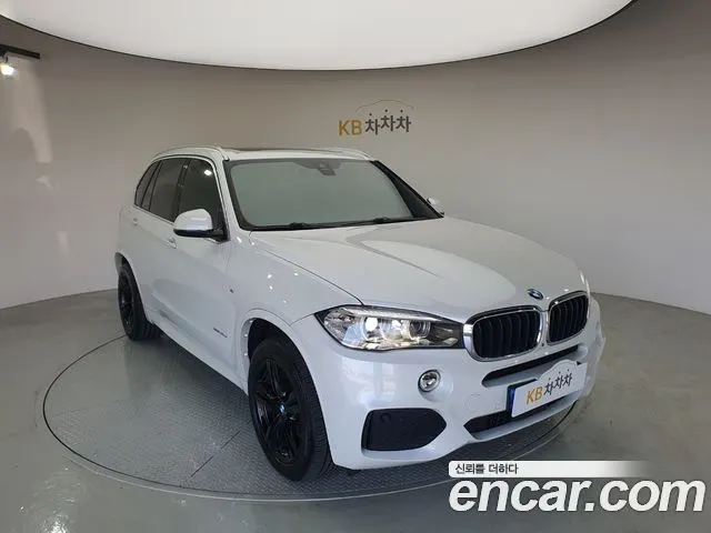 BMW X5 2018 — 73 082 км, белый, Корея — под ключ — фото 12