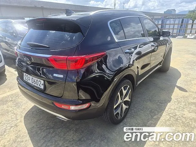 KIA SPORTAGE 2016 — 95 511 км, чёрный, Корея — под ключ — фото 2