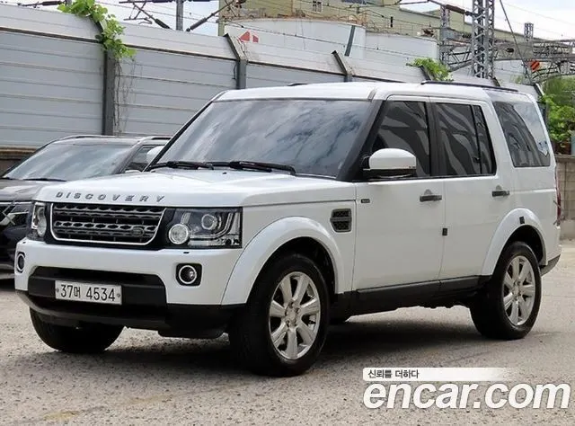 LAND ROVER DISCOVERY 4 2014 — 121 513 км, белый, Корея — под ключ — фото 11