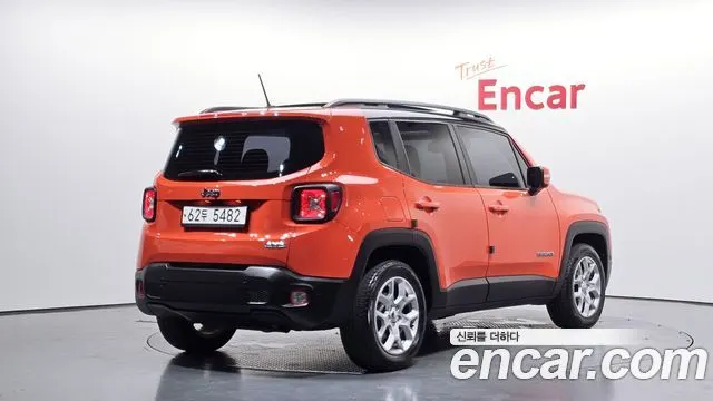 JEEP RENEGADE 2017 — 80 492 км, оранжевый, Корея — под ключ — фото 1