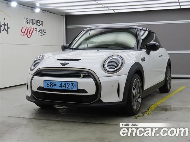 MINI COOPER ELECTRIC 2023