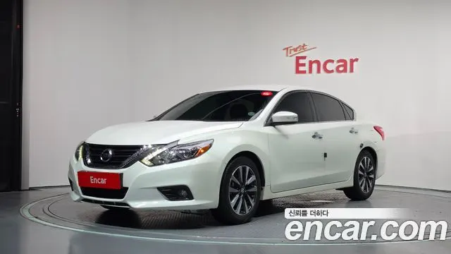 NISSAN ALTIMA 2017