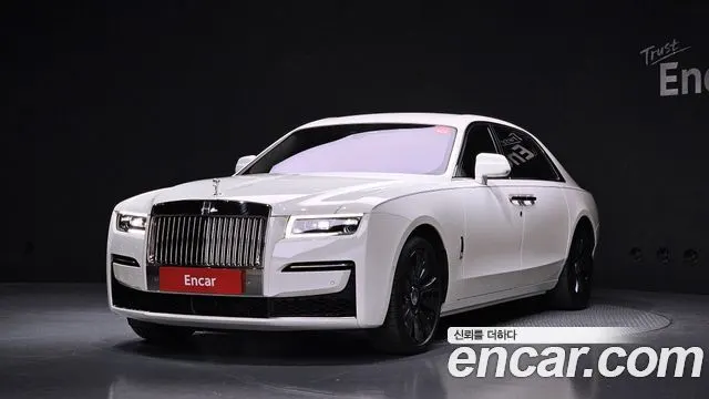 ROLLS-ROYCE GHOST 2022