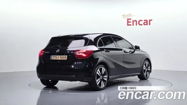 MERCEDES-BENZ A-CLASS W176 2018
