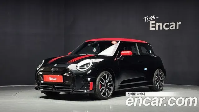 MINI COOPER ELECTRIC 2025