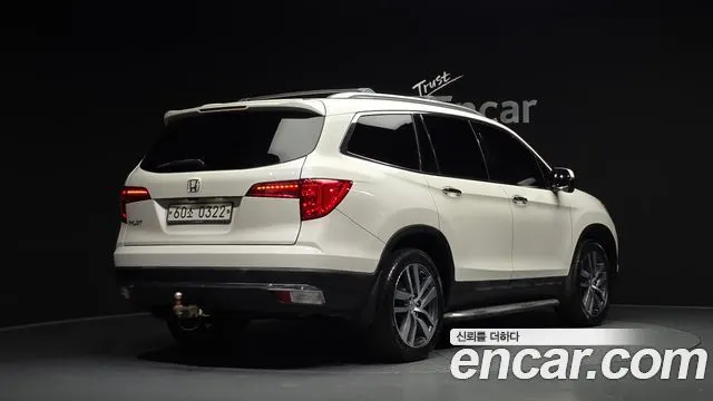 HONDA PILOT 2016