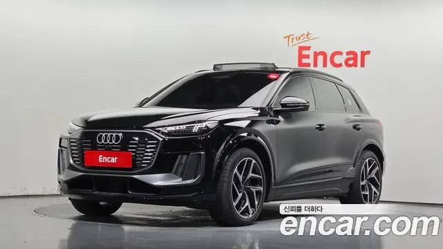 AUDI Q6 E-TRON 2025
